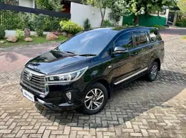 TOYOTA KIJANG INNOVA 2.0 V BENSIN MATIC 2022