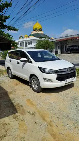 Toyota innova reborn 2.4G diesel manual 2019