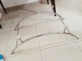 Meja tamu (kaca tebal)