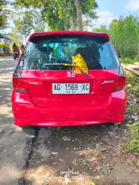 Mobil di juwal Monggo silah kn yg minat japri