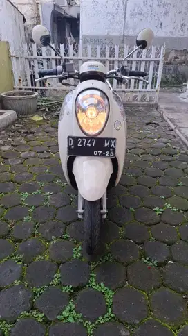 SCOOPY 2015 ESP MESIN ORIGINAL TT/JUAL/BELI/CASH NEGOBENSIN