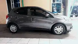 Dp 17 jt km 8 ribu Honda Brio E Matic 2023 Grey istimewa