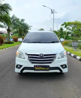 TOYOTA KIJANG INNOVA 2.0 G LUXURY AT 2014