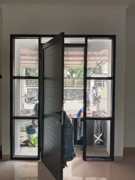 Kusen aluminium partisi aluminium pintu aluminium kaca