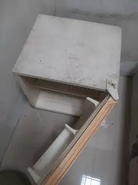 Kulkas mini masih bagus