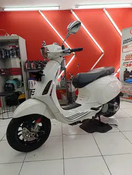 Jual Vespa Sprint 3V 2016