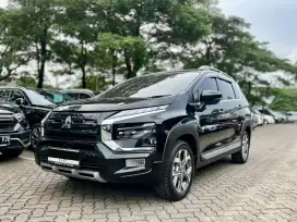 MITSUBISHI NEW XPANDER CROSS PREMIUM FACELIFT AT 2022 HITAM