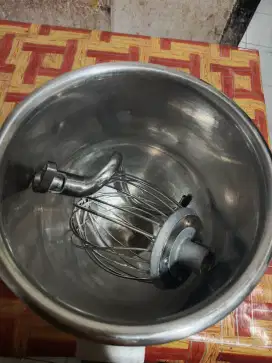 MIXER PLANETARY 10L KONDISI SANGAT ISTIMEWA