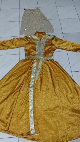 Baju muslim model timur tengah baru