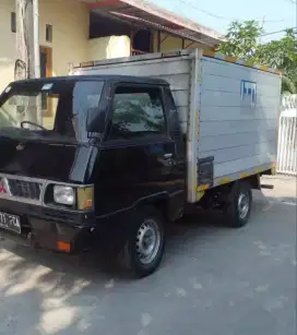 Mitsubisti L300  BOX 2.5 MT thn 2008 pjk of 1thn