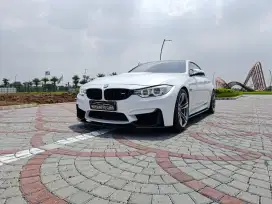 TERMURAH!! LOW ODO. BMW M4 3.0 COUPE AT MATIC 2014 ISTIMEWA