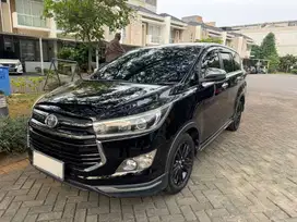 Toyota Kijang Innova Venturer 2017 2.4 Solar
