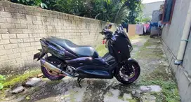 Yamaha Xmax 250