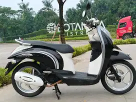 Honda coopy 2012 stater tokcer halus mulus terawat