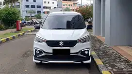 Suzuki Ertiga 1.5 Hybrid SS Putih Metalik 2024 Like New Low Km Record
