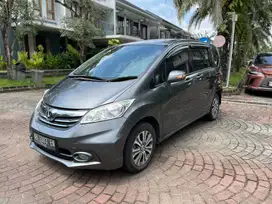 Freed type E PSD matic Tahun 2013 | sliding door murah