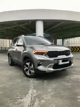 Km 22rb KIA Sonet 1.5 Premier 5 Seat Th 2022 Silver Like New Condition