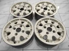 Enkei Compe rally pcd 114 R13
