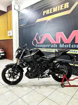 Yamaha MT25 Naked mewah 250cc 2cilinder black.Anugerah motor rungkut