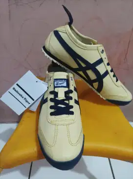 Sepatu Onitsuka Tiger