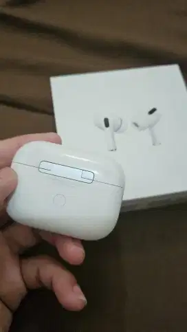 Airpods pro gen 1 airpods dus only