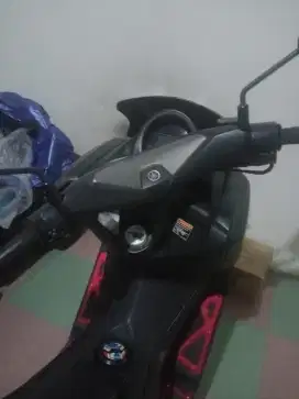 NMAX 2019 ABS HITAM