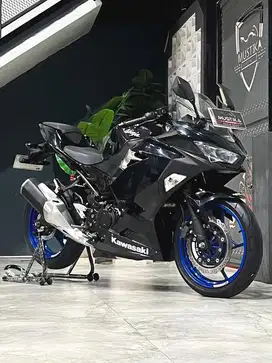 Stok Terbatas‼️Kawasaki Ninja 250 th 2018 Hitam - Ayu Mustika