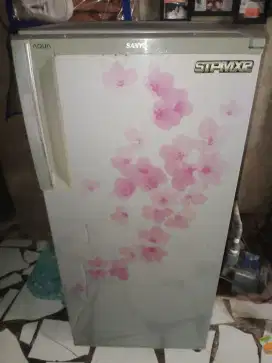 Kulkas Aqua 1 pintu nominus