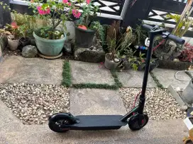 Di jual cepet scooter + Bisa nego tipis