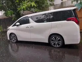 Toyota Alphard 2021 Bensin