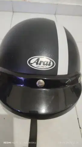 helm arai classic freeway