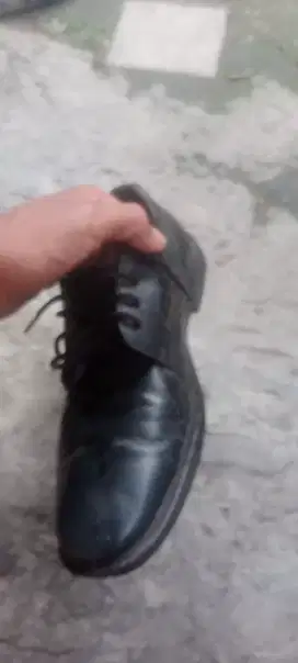 Sepatu pantofel ukuran 11/12 b
