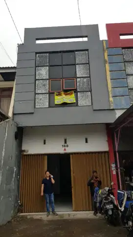 Disewakan Ruko Sebelah Masjid Agung