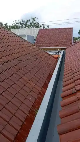Tukang atap bocor talang air tukang kanopi tukang cat rumah