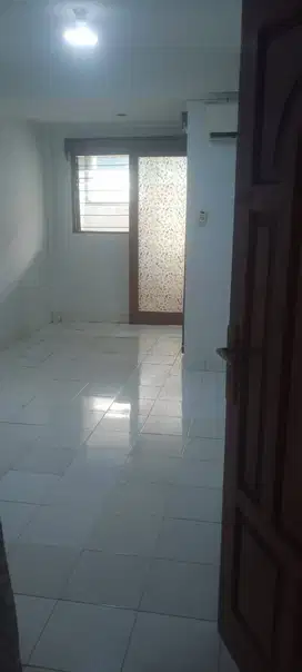 Disewakan Rusun Flat Benhill 1