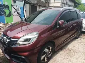 Dp 8jt ~ MOBILIO RS AT 2015 Good Condition