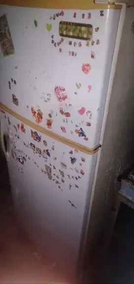 Kulkas Sanyo 2 pintu