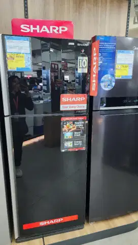 AKULAKU PAYLATTER Kulkas Sharp 364L inverter/Free 1x cicilan