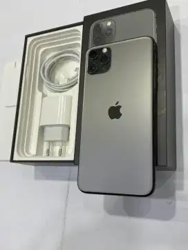 iPhone 11 pro max 256gb ibox