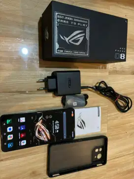 HP gaming 5G ROG phone 8 12/256 bukan samsung atau iphone