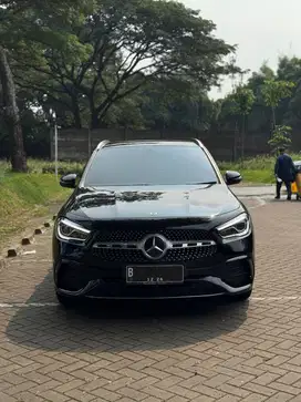Mercedes Benz GLA 200 2021