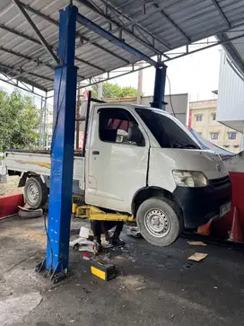 Dibutuhkan mekanik mobil