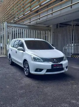 nissan grand livina xv AT 2018 putih, terawat, dp 8jtan