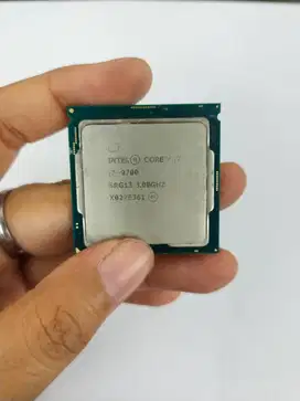 Processor Intel i7-9700 Bekas Mulus – Kencang Buat Editing & Gaming!