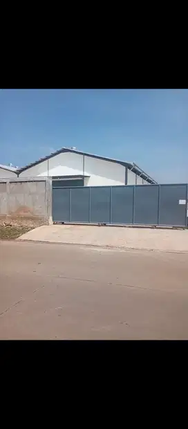 Di sewakan gudang rancaiyuh