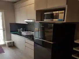 Cari Apartemen Strategis? 1 BR Furnish Madison Park, Deket Tol & Mall