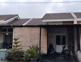 RUMAH ASRI PERUM SERPONG PARADISE SETU KOTA TANGSEL