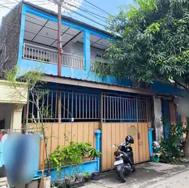 Rumah bagus minimalis 2 Lt di mangku jalan utama Grogol