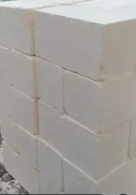 Batu kumbong pondasi redy tiap hari