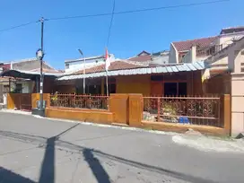 Rumah Bisa Untuk Konveksi Margahayu Permai Dekat Taman Kopo Indah
